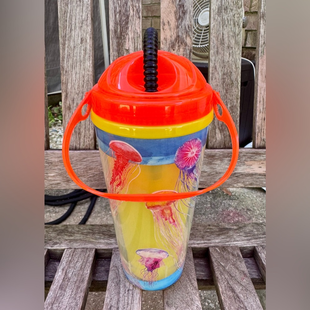 Whirley USA Jellyfish Drink Works Sport Bottle Straw Handle GA Aquarium NWO